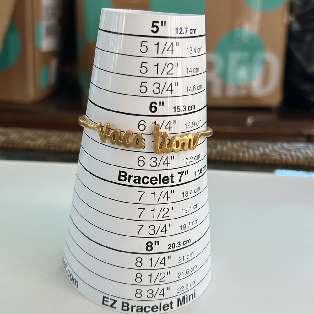 Madewell Gold 'Vacation' Hinge Cuff Bracelet - Picture 4 of 4